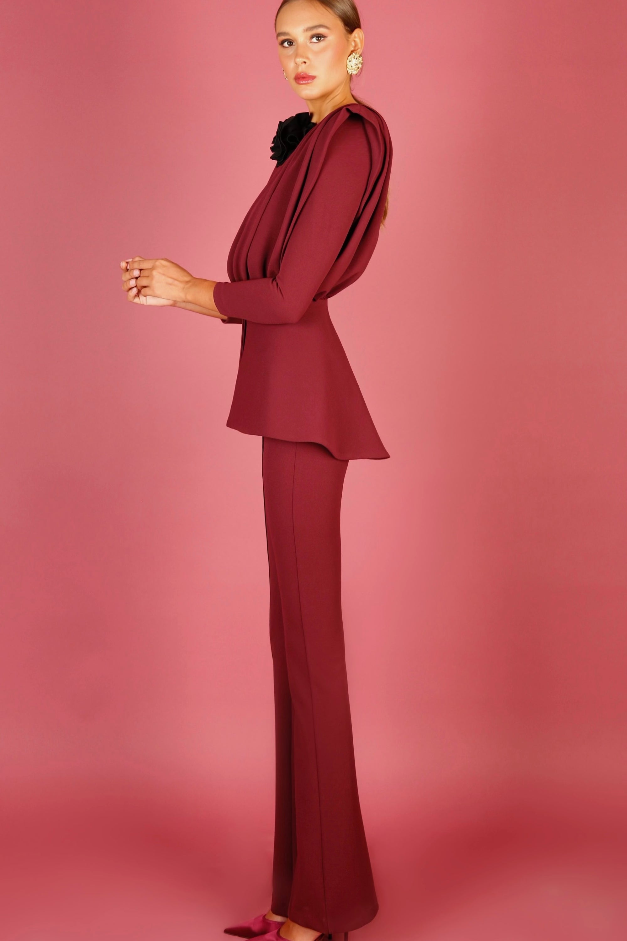 Traje Sevilla Burdeos