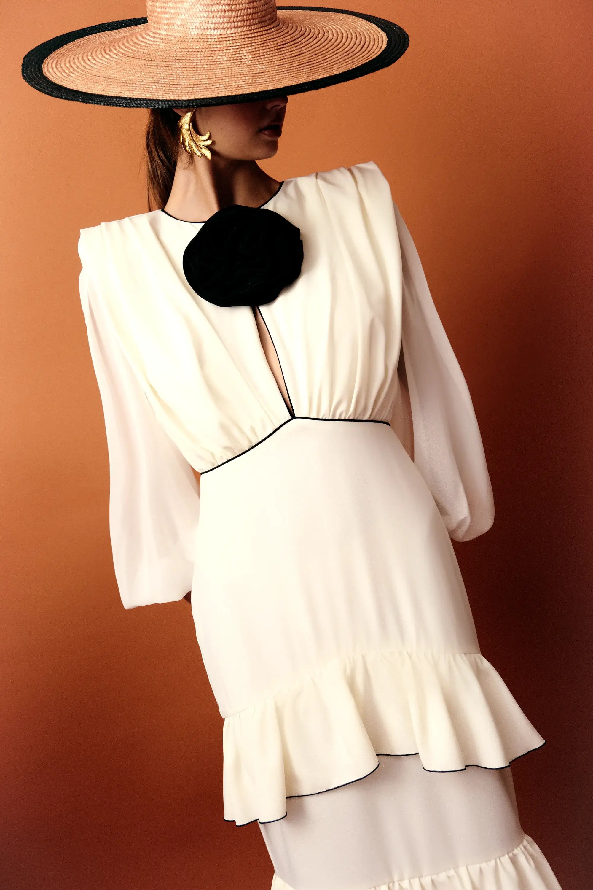 Vestido Alegría Beige Volantes